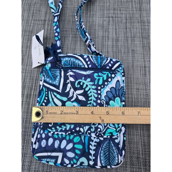 Vera Bradley Blue Island Medallion Mini Hipster Cross Body Shoulder Bag NWT - Picture 10 of 11